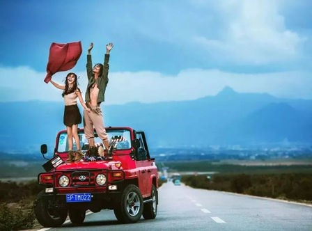 陪父母旅游是尽孝的一种方式